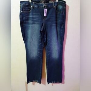 NWT Torrid Size 20T Mid Rise Boot cut Jeans